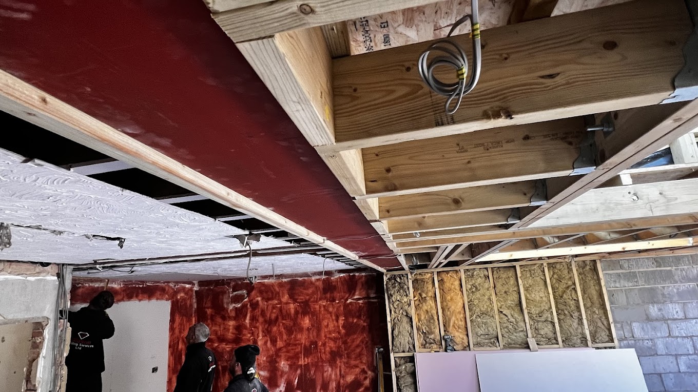 Renovation first-fix ceiling wiring